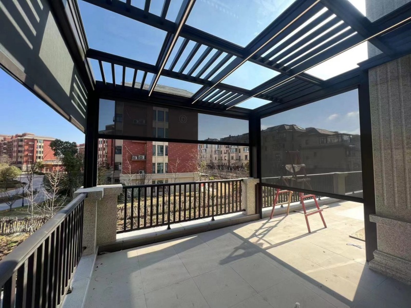 Outdoor windproof roller blinds